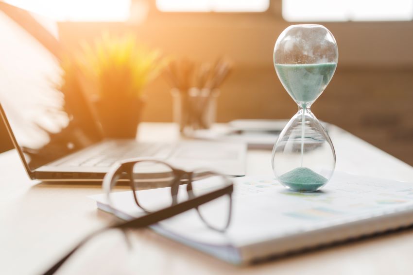 Contrôle des horaires des employés : quelle est la meilleure méthode pour une entreprise ?